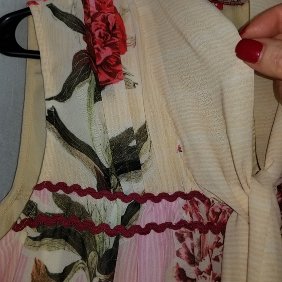 Anthropologie Verb Pallavi Singhee floral sleeveless top - Picture 14 of 16